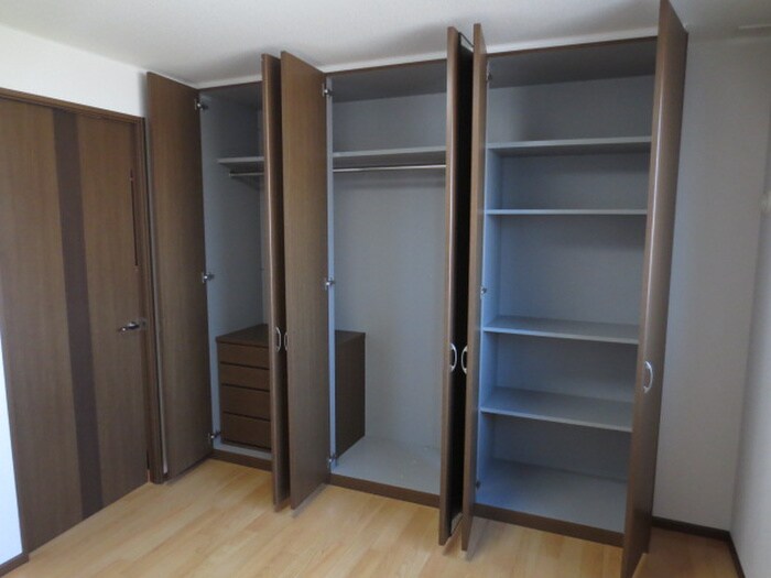 グランディ－ルの物件内観写真