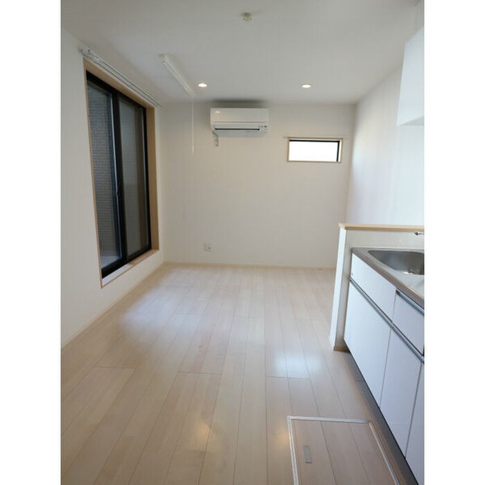 ＲＥＧＡＬＥＳＴ　中村公園の物件内観写真