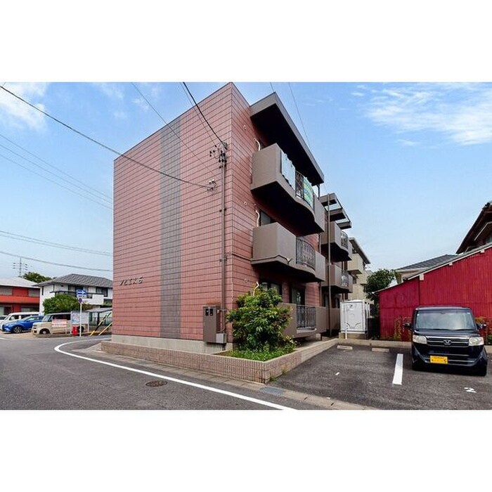 アピエス5の物件外観写真