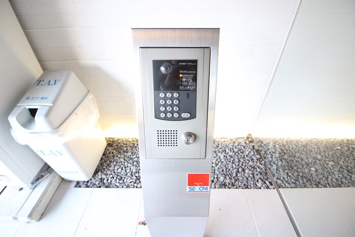 ＹＯＳＨＩＮＯ　ＳＱＵＡＲＥの物件外観写真