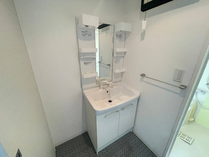 ＹＯＳＨＩＮＯ　ＳＱＵＡＲＥの物件内観写真