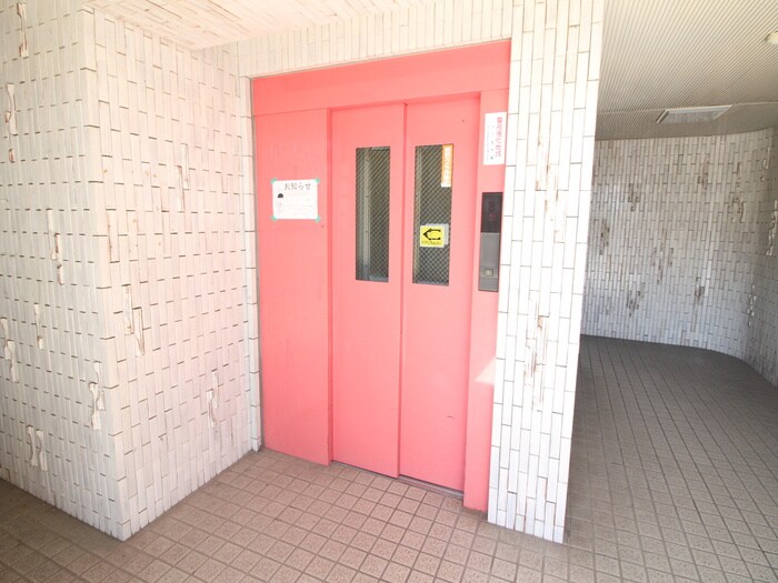 アネックス高畑の物件外観写真