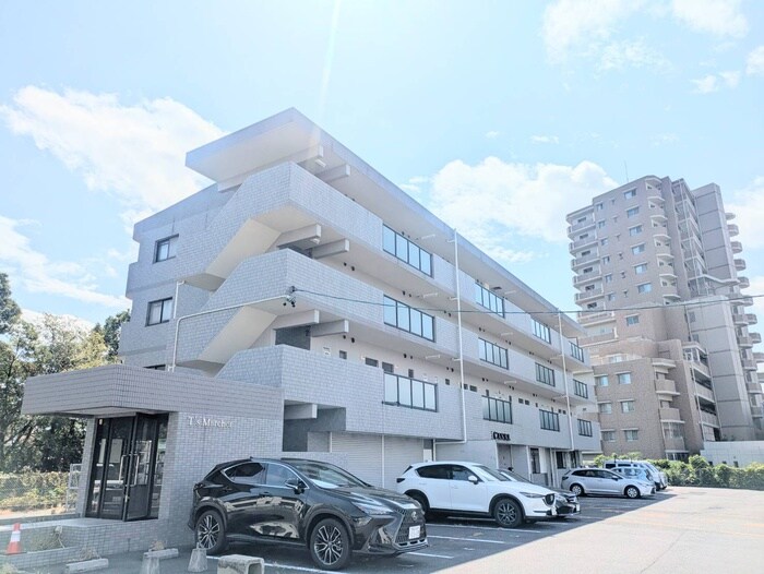 Ｔｓ Ｍａｒｃｈｅｒの物件外観写真