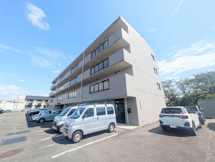 Ｔｓ Ｍａｒｃｈｅｒの物件外観写真