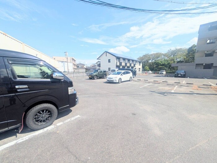 Ｔｓ Ｍａｒｃｈｅｒの物件外観写真