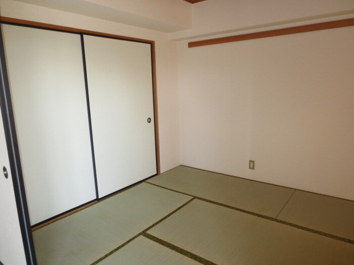 クオーレ佐千原の物件内観写真