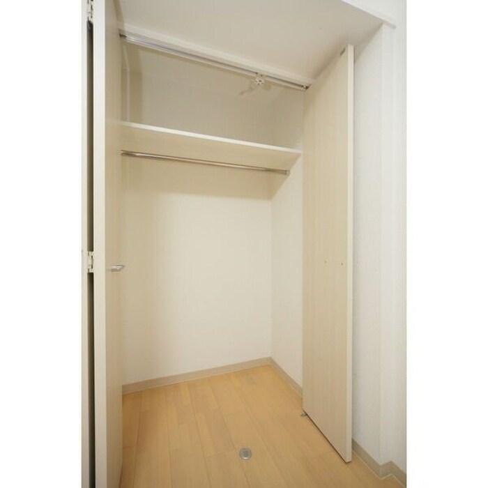 アプリーレ代官町の物件内観写真