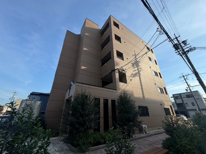 ガ－デン鏡池の物件外観写真