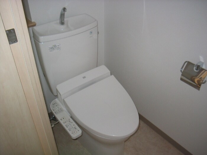 グラン・アベニュ－栄の物件内観写真