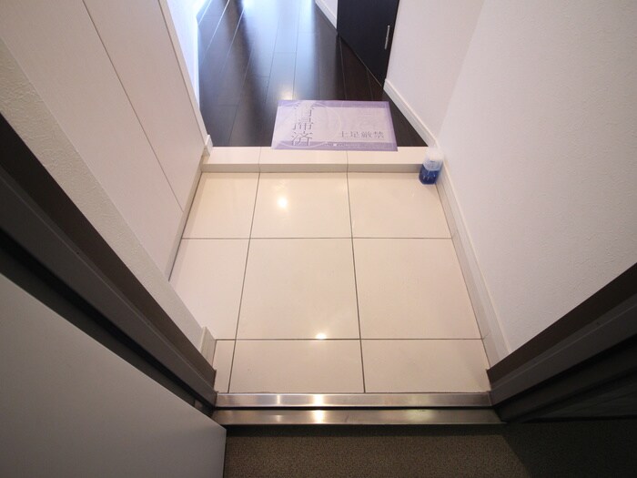 グラン・アベニュ－栄の物件内観写真