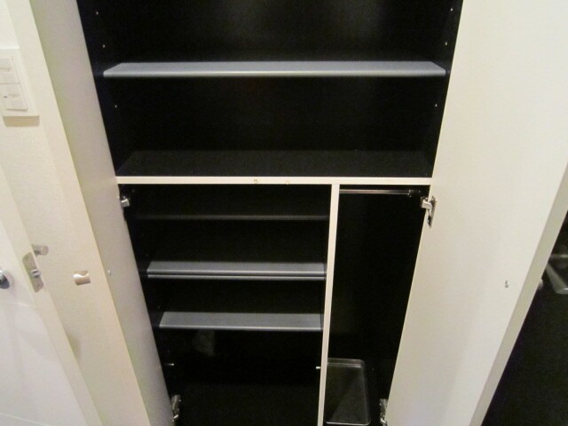 プロシ－ド新栄の物件内観写真