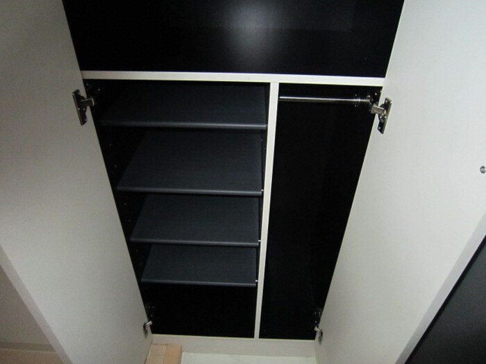 プロシ－ド新栄の物件内観写真