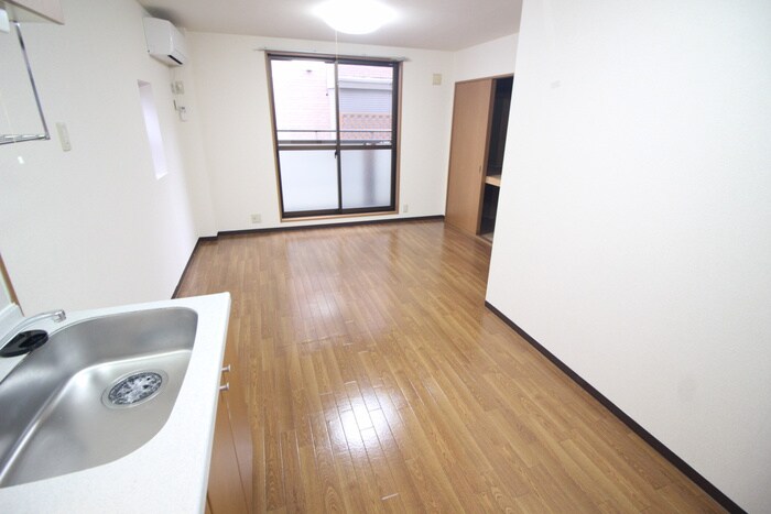 アイリスの物件内観写真