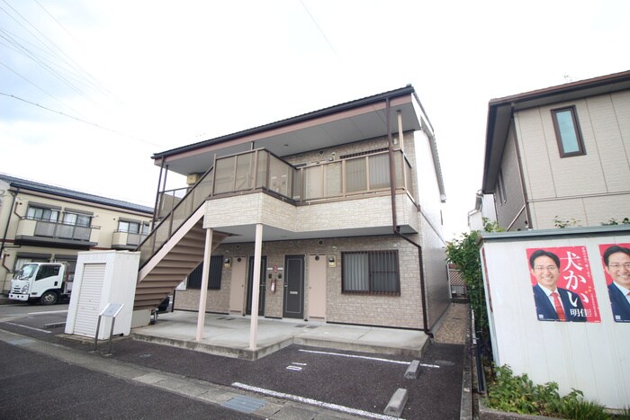 アイリスの物件外観写真