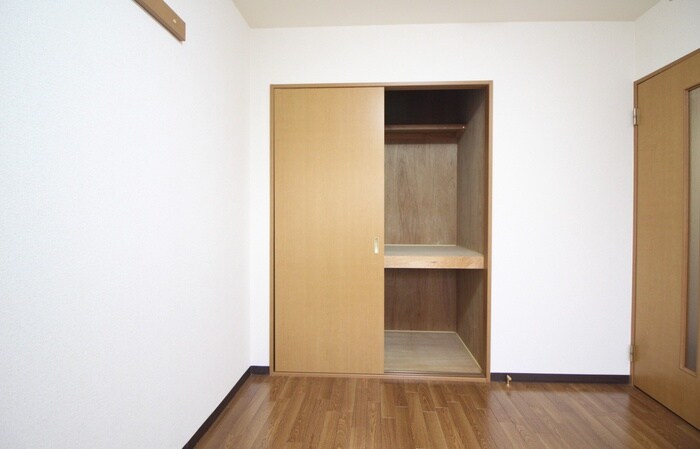 アイリスの物件内観写真