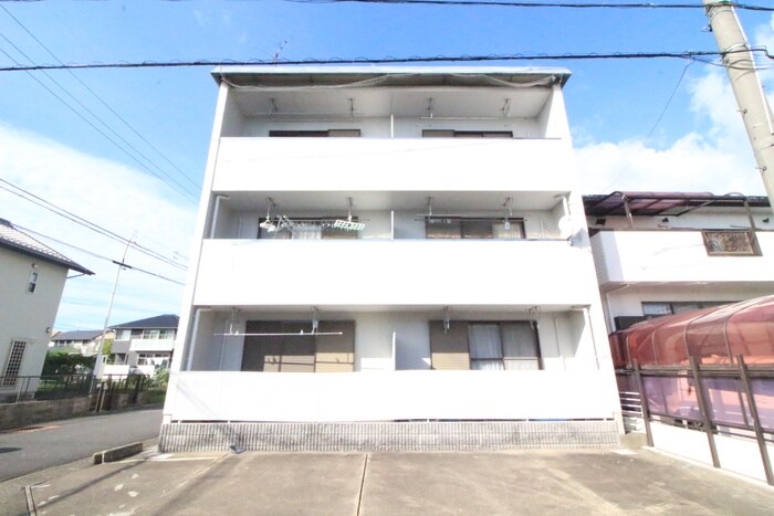 メゾンオオワキの物件外観写真