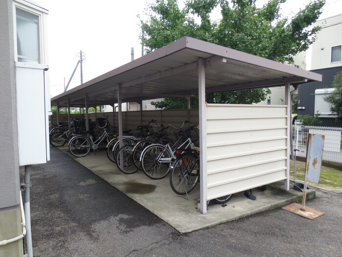 サンリバ－ＳＵＧＩＴＡの物件外観写真