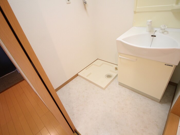 ﾆｭ-ｼﾃｨｱﾊﾟ-ﾄﾒﾝﾂ円上町の物件内観写真