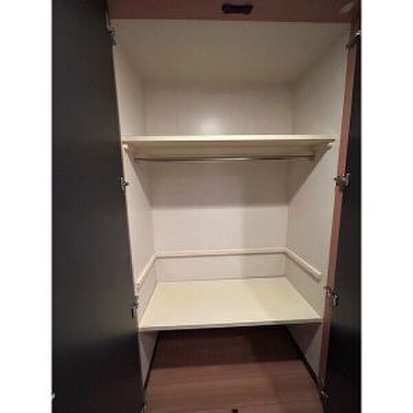 フロンティアＵの物件内観写真