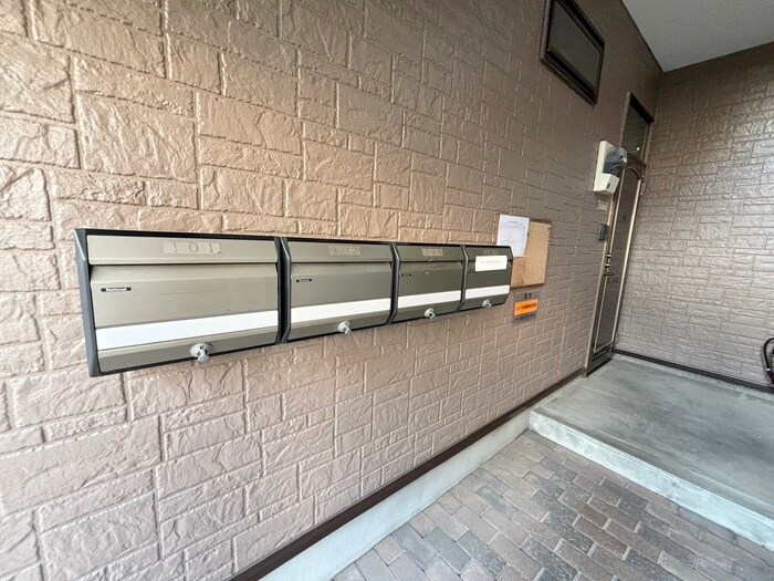 Ｑｕａｔｒｅ Ｓａｉｓｏｎｓの物件外観写真