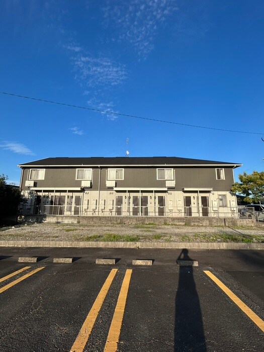 プランドール・アマの物件外観写真