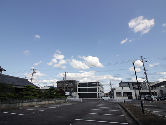 グロワール２１の物件外観写真