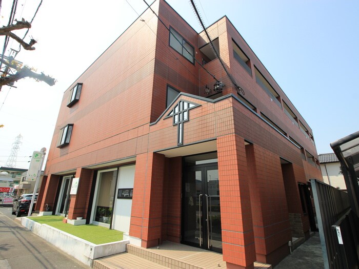 ペティハウス・ロベリアの物件外観写真