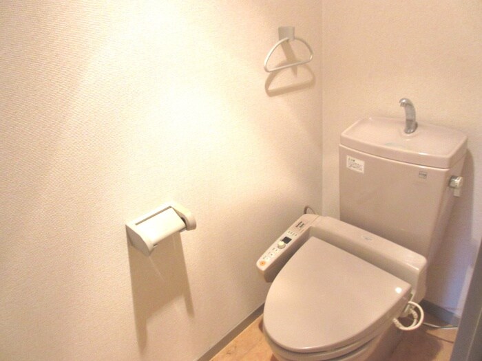 Add Wistaria 1の物件内観写真