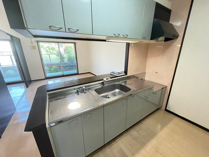 サ－ラ･アソシアの物件内観写真