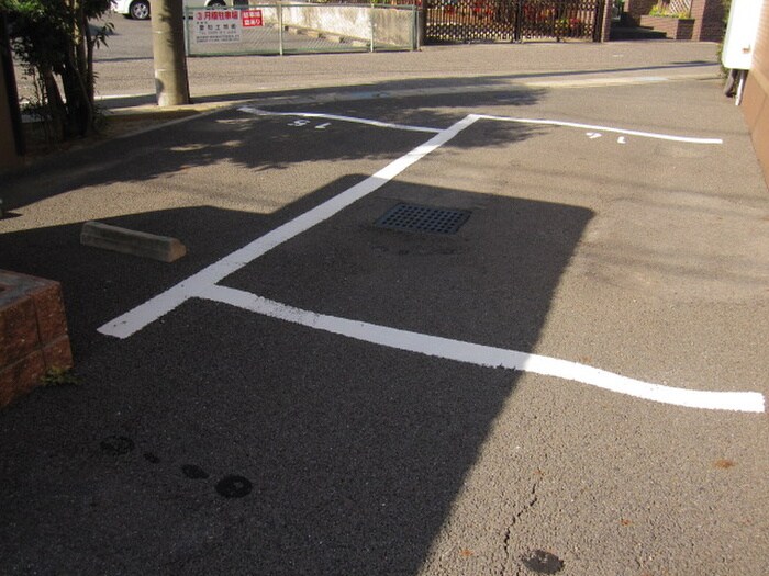 サ－ラ･アソシアの物件外観写真