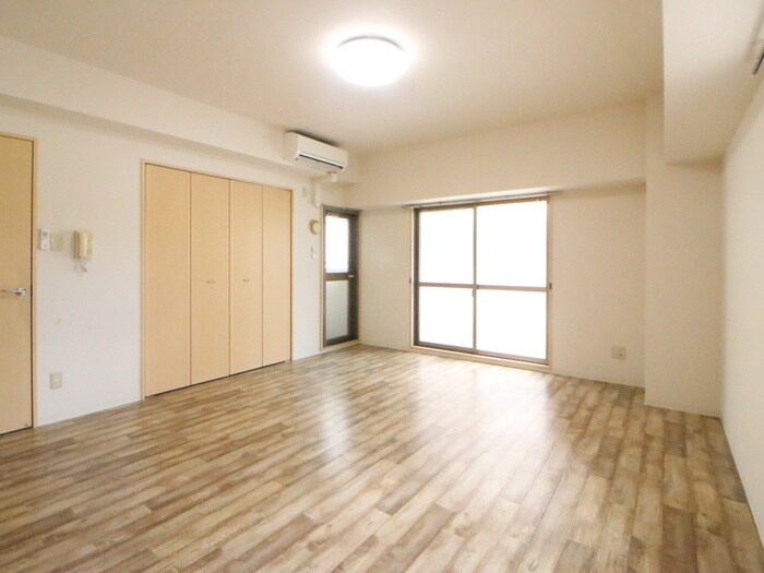 ラ・ヴィアンパレスⅡの物件内観写真