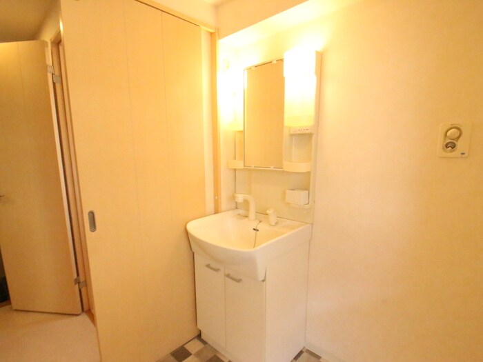 ラ・ヴィアンパレスⅡの物件内観写真