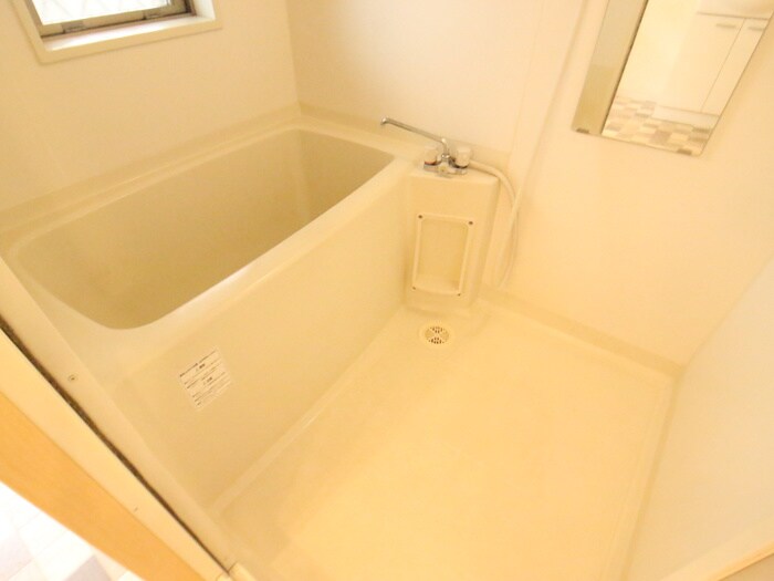 ラ・ヴィアンパレスⅡの物件内観写真