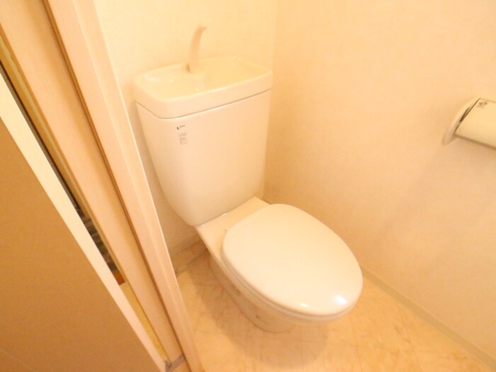 ラ・ヴィアンパレスⅡの物件内観写真