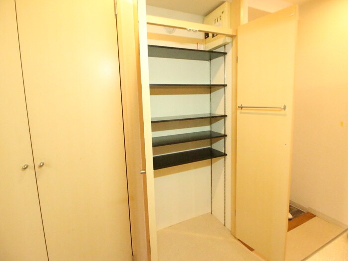 ラ・ヴィアンパレスⅡの物件内観写真