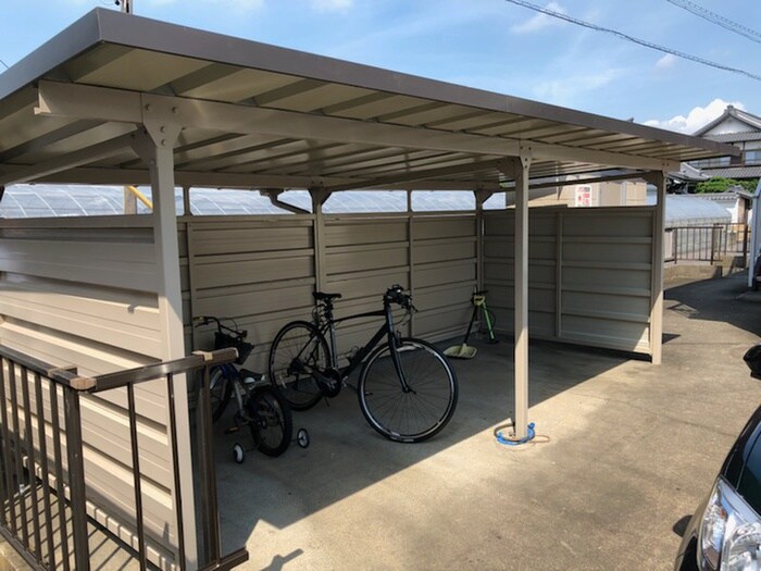 プレジ－ル大和の物件外観写真