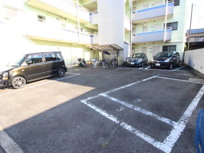 グリーンハイツの物件外観写真