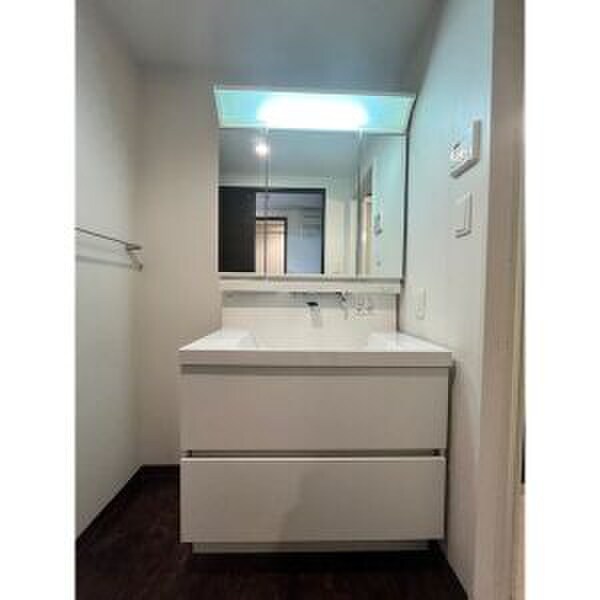 フローラ草平の物件内観写真