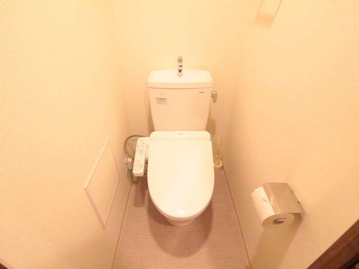 ﾌﾟﾚｻﾝｽ丸の内ｱﾃﾞﾙ(1302)の物件内観写真