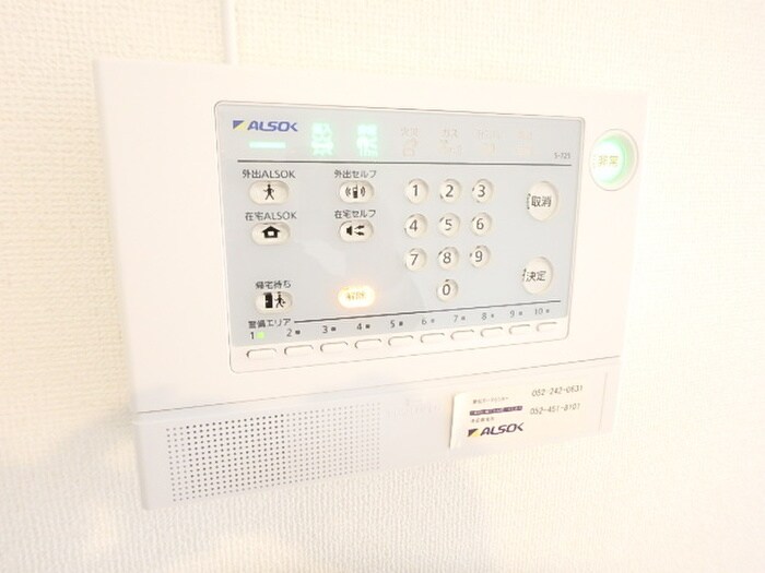 ルミエ－ルＢ棟の物件内観写真