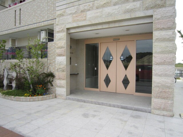 メゾン・ド・ソレイユの物件外観写真