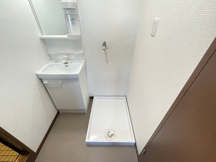 丸八ビルの物件内観写真