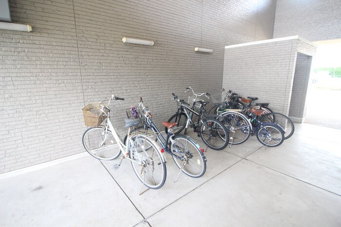 メゾン・ドゥミエ－ルの物件外観写真