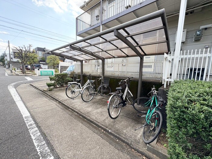 ジョニ－ズクラブ四ッ谷の物件外観写真