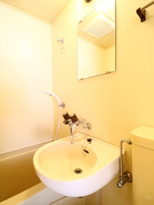 ジョニ－ズクラブ四ッ谷の物件内観写真