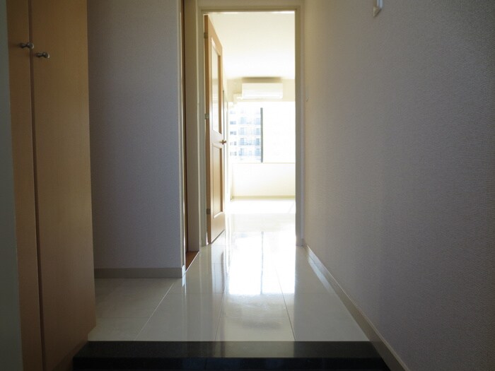 パラシオン・サン鳥見の物件内観写真