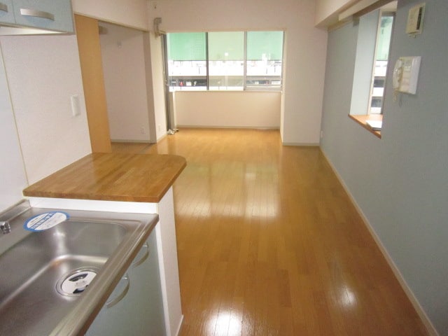 パラシオン・サン鳥見の物件内観写真