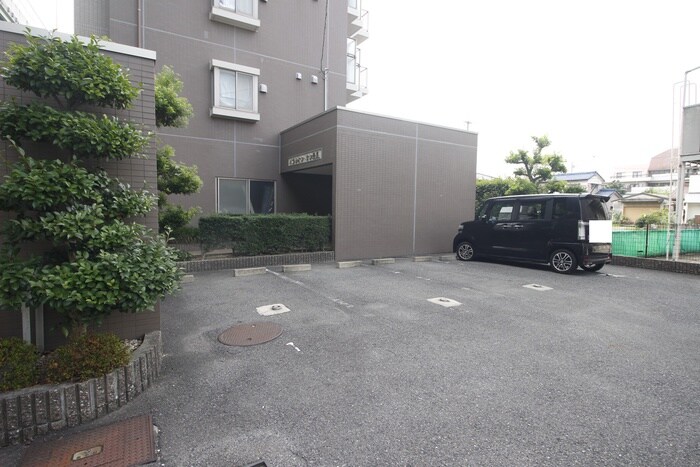 パラシオン・サン鳥見の物件外観写真