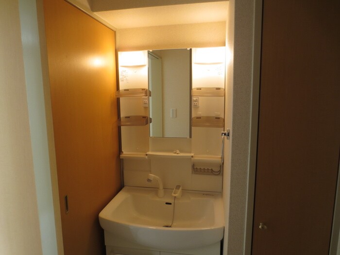 パラシオン・サン鳥見の物件内観写真