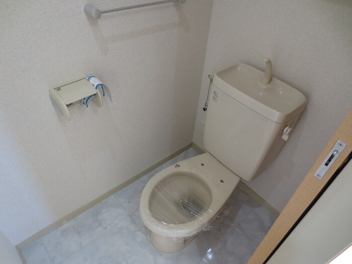 パラシオン・サン鳥見の物件内観写真